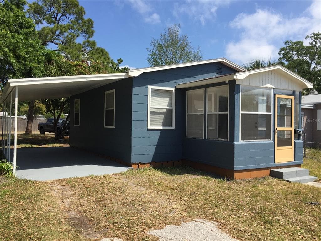 445 38TH AVENUE N ST PETERSBURG, FL 33704