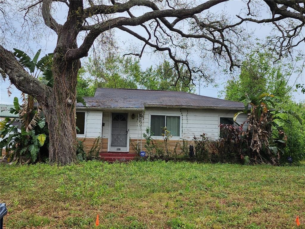 501 W JUNEAU STREET TAMPA, FL 33604