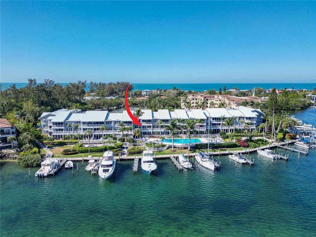 615 DREAM ISLAND ROAD UNIT 208