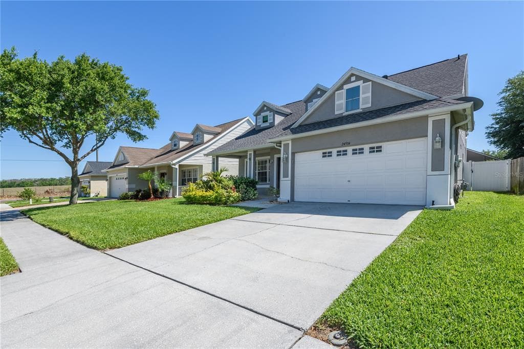 24934 OAKHAVEN COURT LUTZ, FL 33559