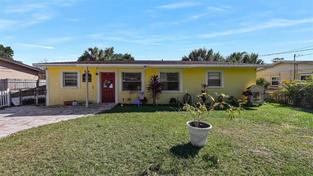 10905 N LANTANA AVENUE TAMPA, FL 33612