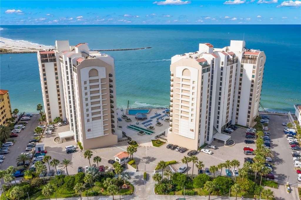 450 S GULFVIEW BOULEVARD UNIT 907 CLEARWATER, FL 33767