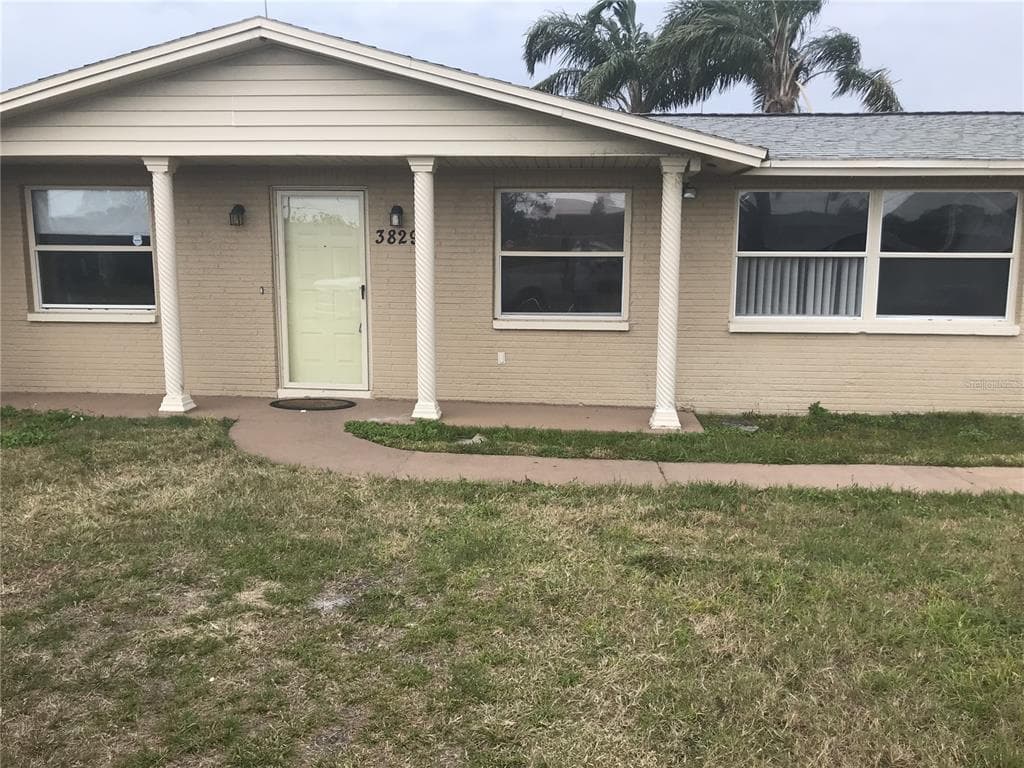 3829 DARLINGTON ROAD HOLIDAY, FL 34691
