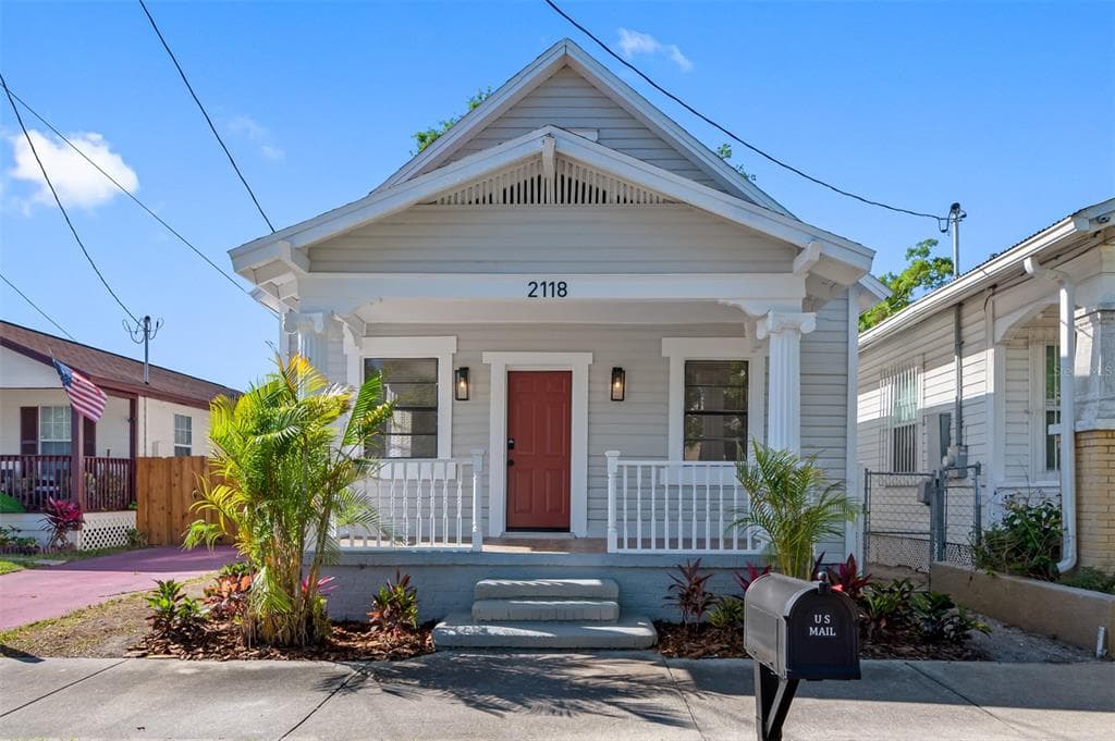 2118 W PALMETTO STREET TAMPA, FL 33607