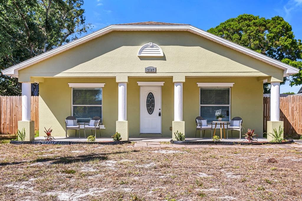 3507 W PEARL AVENUE TAMPA, FL 33611