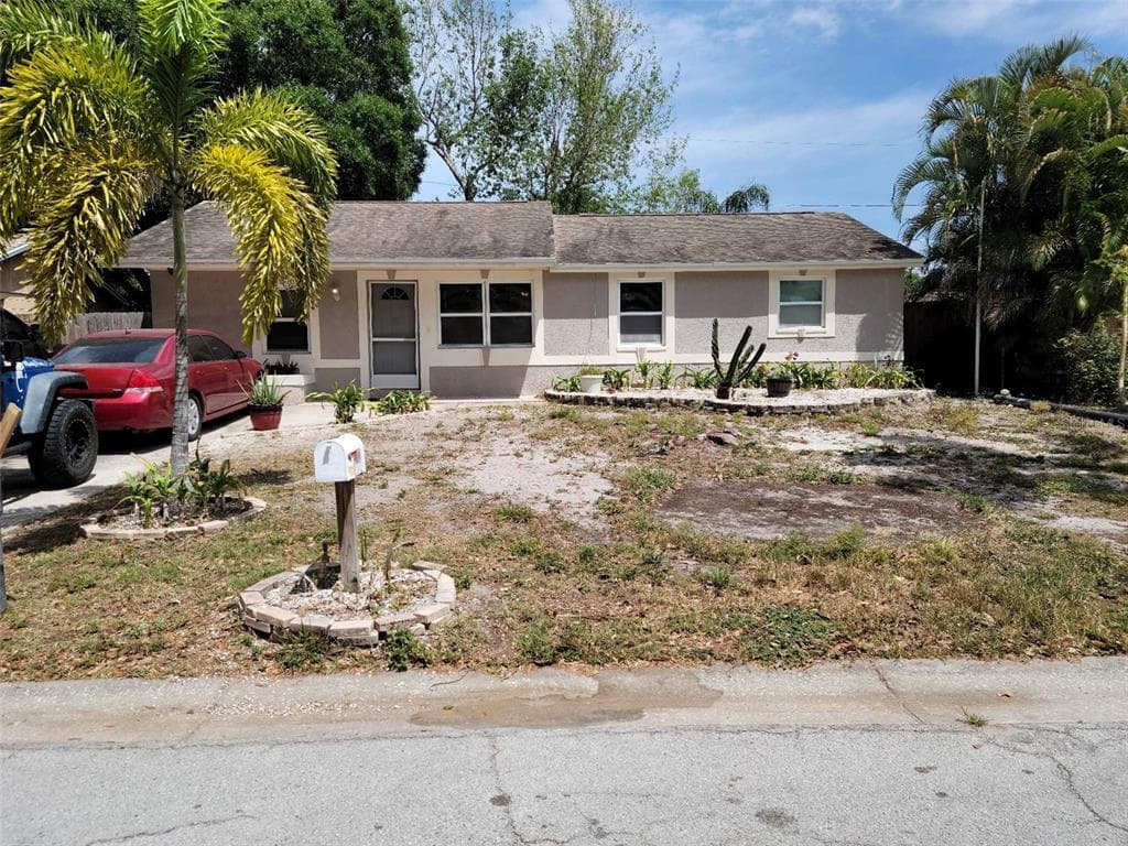 8437 ROSE TERRACE SEMINOLE, FL 33777