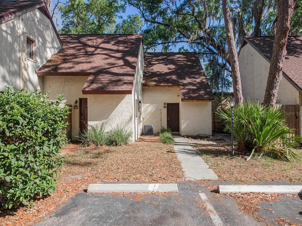 5602 ASHLEY OAKS DRIVE UNIT 16 TAMPA, FL 33617