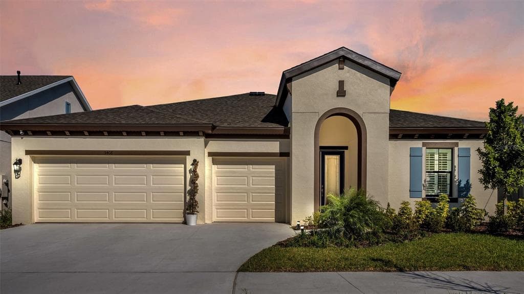 5408 WAYFARER AVENUE APOLLO BEACH, FL 33572