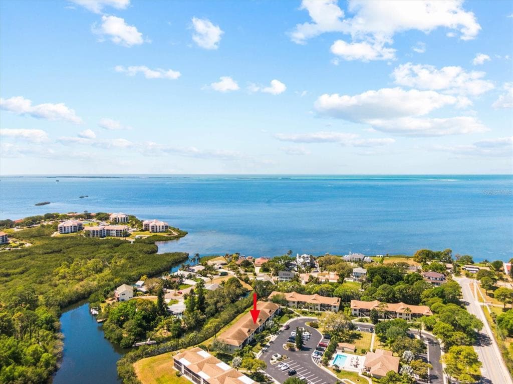 1665 SEASCAPE CIRCLE UNIT 1665 TARPON SPRINGS, FL 34689