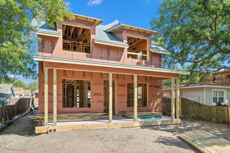1537 15TH STREET N ST PETERSBURG, FL 33704