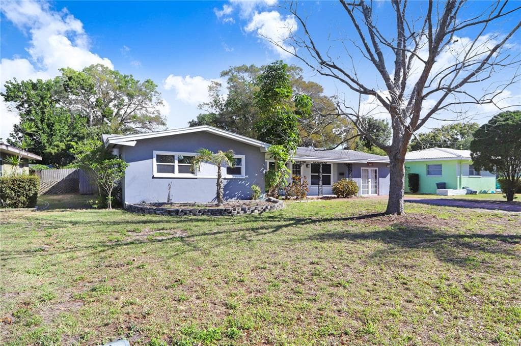 1446 ADMIRAL WOODSON LANE CLEARWATER, FL 33755