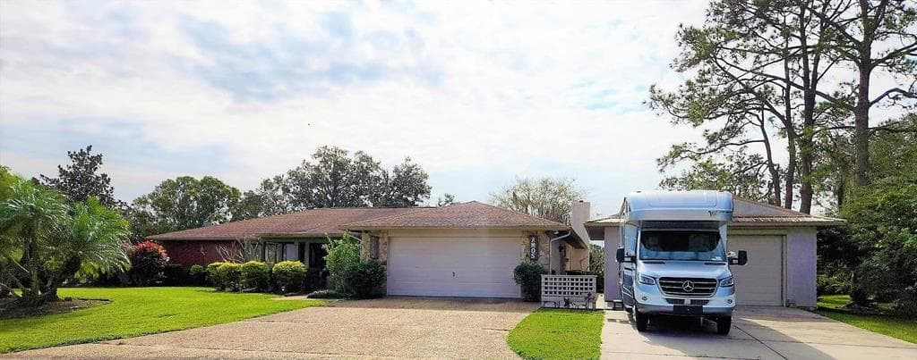 25314 OAKMONT DRIVE LAKE WALES, FL 33898