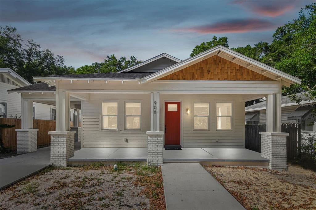 908 E PATTERSON STREET TAMPA, FL 33604