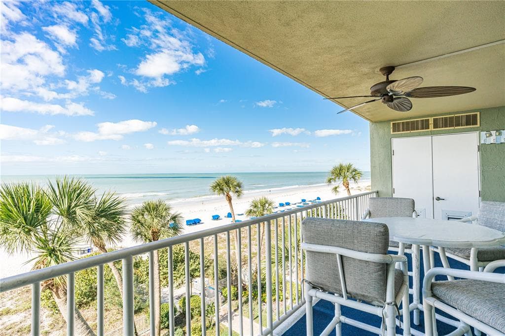 20000 GULF BOULEVARD UNIT 505 INDIAN SHORES, FL 33785
