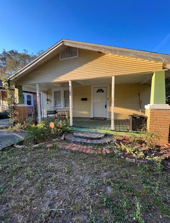 1104 E LOUISIANA AVENUE TAMPA, FL 33603