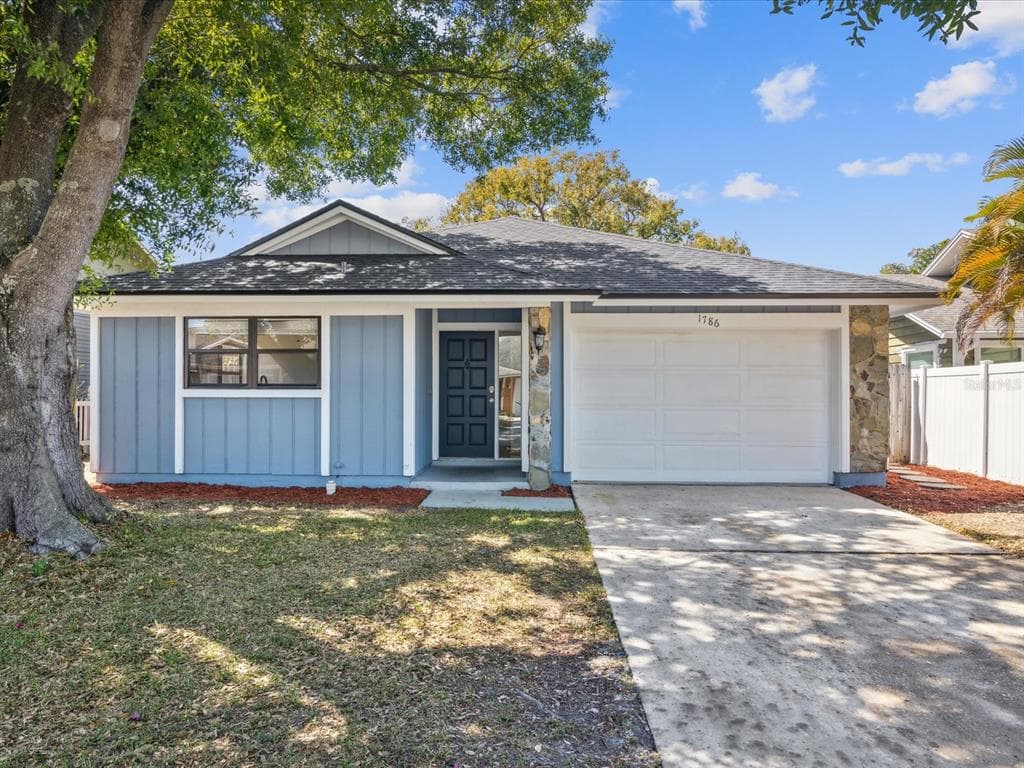 1786 NEEDLES LANE W LARGO, FL 33771
