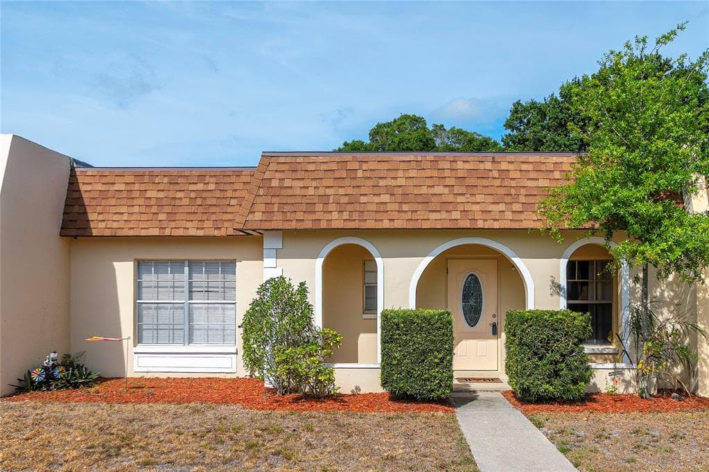9834 86TH STREET SEMINOLE, FL 33777
