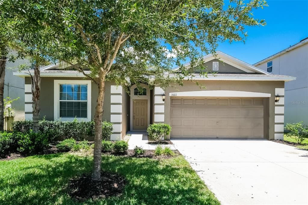 16611 MYRTLE SAND DRIVE WIMAUMA, FL 33598