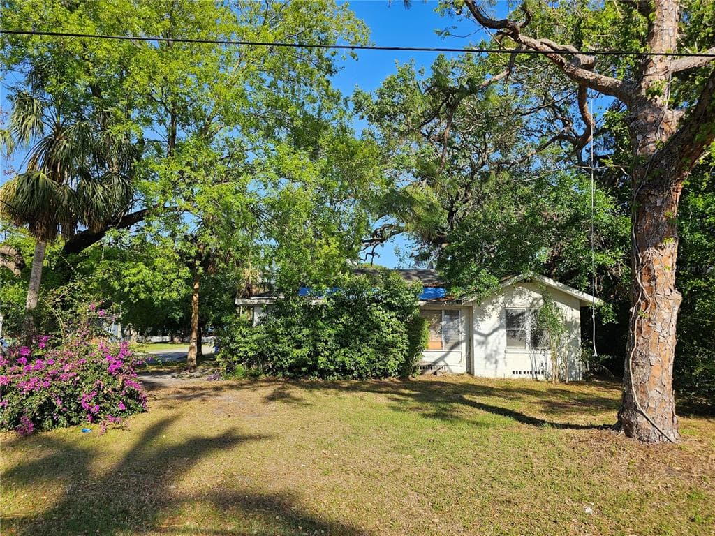 1401 22ND STREET W BRADENTON, FL 34205