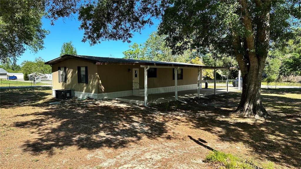 6218 WENDELL DRIVE WESLEY CHAPEL, FL 33544