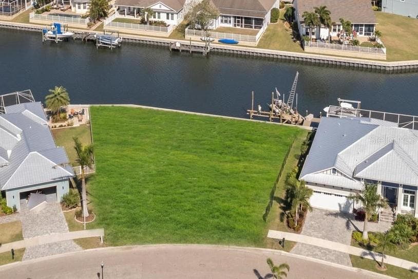 5609 TYBEE ISLAND DRIVE APOLLO BEACH, FL 33572