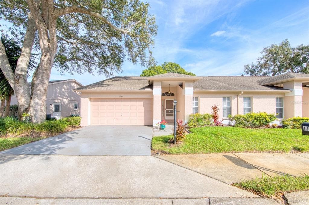 1755 HIGHLAND CLUB COURT PALM HARBOR, FL 34684