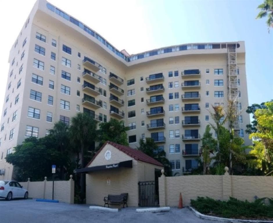 2109 BAYSHORE BOULEVARD UNIT 610 TAMPA, FL 33606