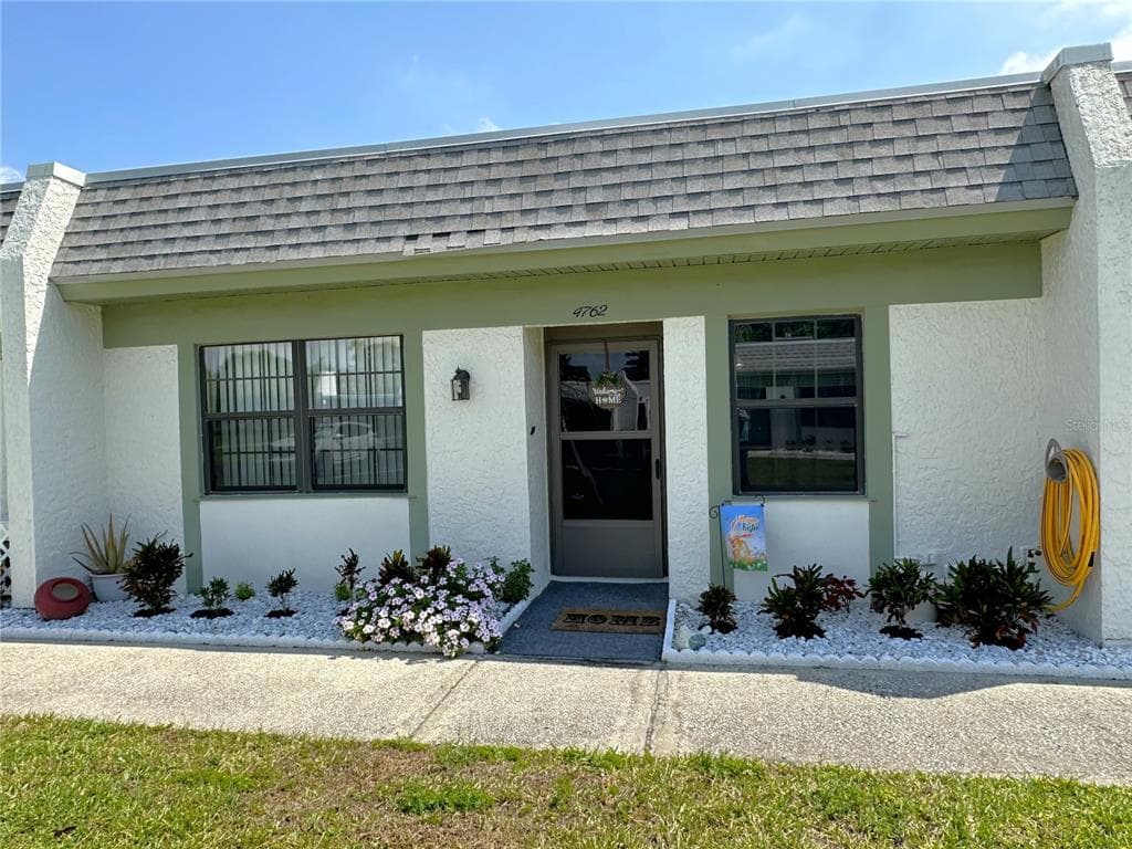 4762 LAKE BOULEVARD CLEARWATER, FL 33762