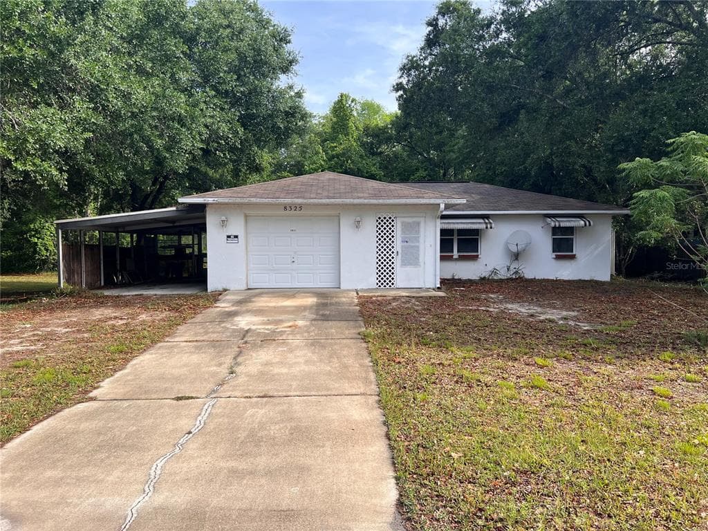 8325 W TROTTER LANE HOMOSASSA, FL 34446