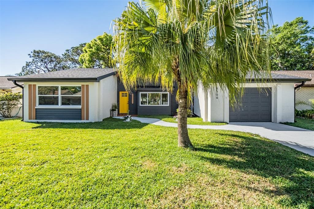 8306 SPLIT RAIL LANE HUDSON, FL 34667