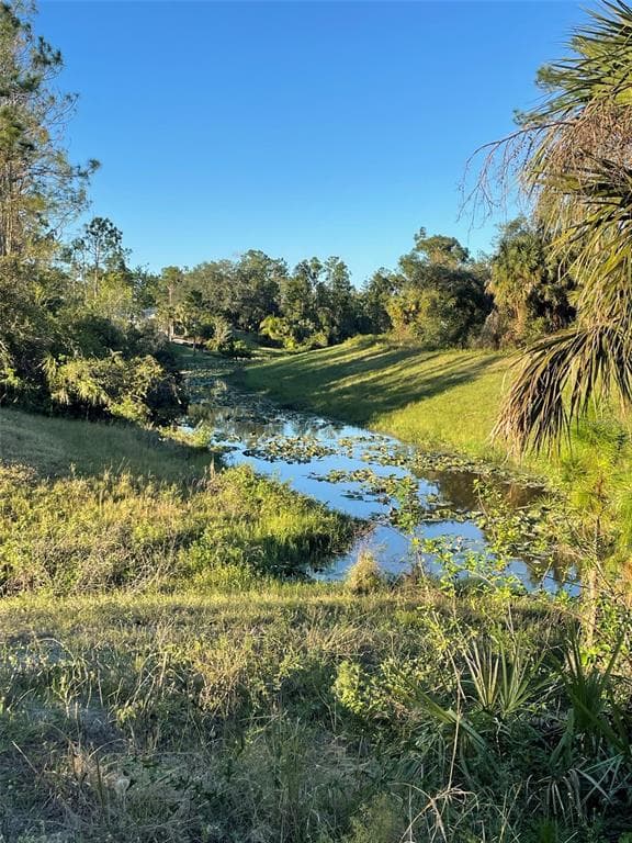 GREENHOUSE/CLATTLEYA AVENUE NORTH PORT, FL 34288
