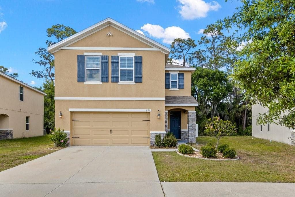 1016 ASHENTREE DRIVE