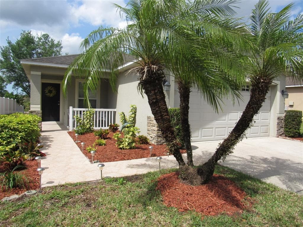12427 FIELD POINT WAY SPRING HILL, FL 34610