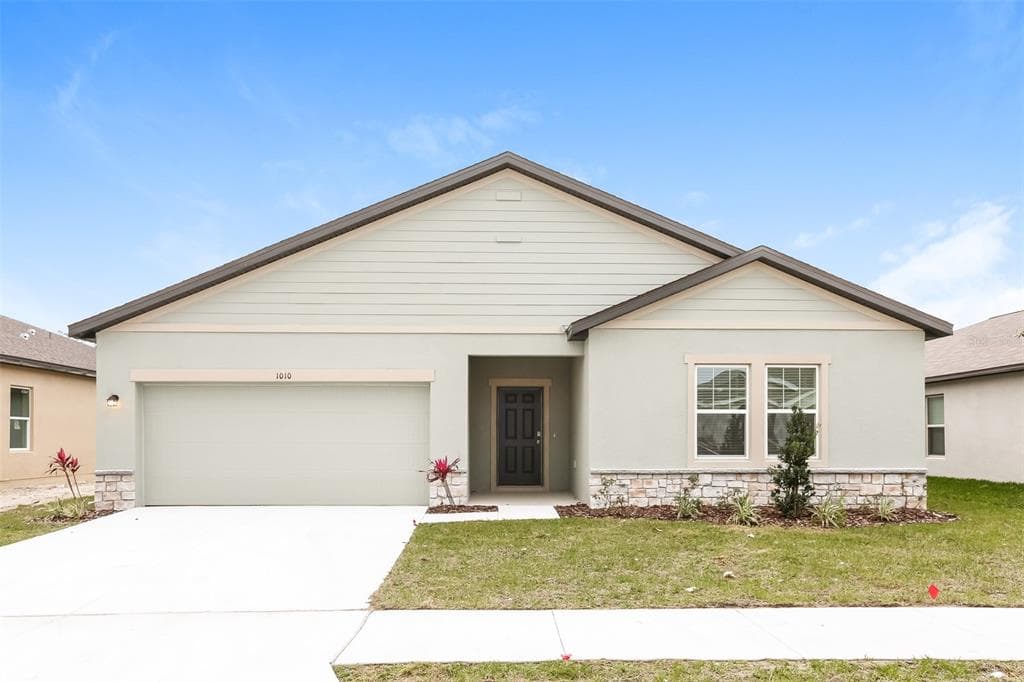 1010 OCEAN SPRAY RUSKIN, FL 33570