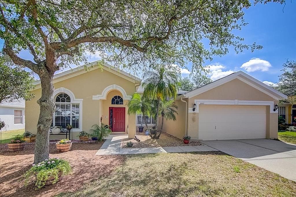 5507 LAKE LETA BOULEVARD TAMPA, FL 33624