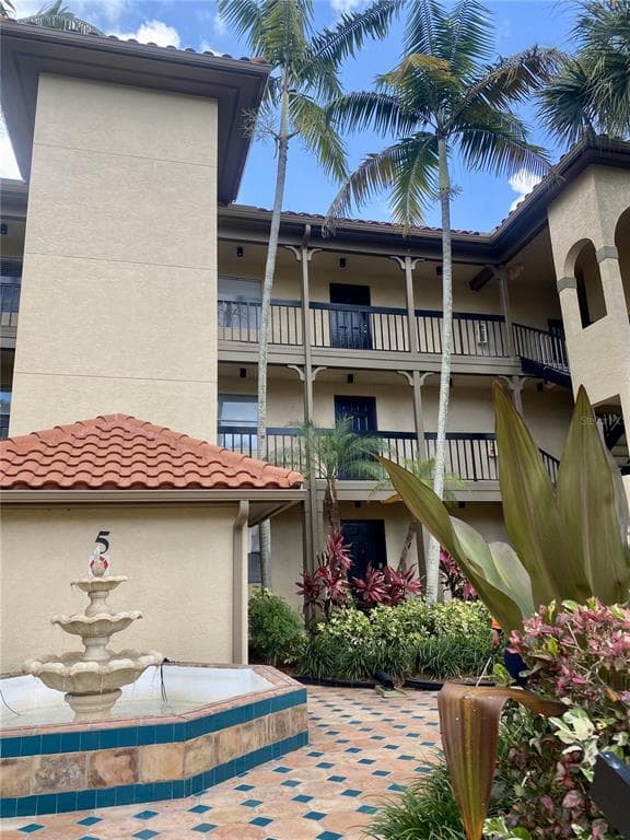 2400 FEATHER SOUND DRIVE UNIT 534 CLEARWATER, FL 33762