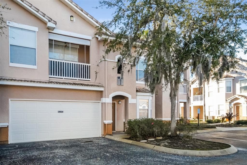 17980 VILLA CREEK DRIVE TAMPA, FL 33647