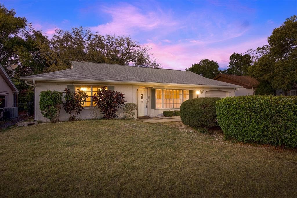 8507 SUNFLOWER LANE BAYONET POINT, FL 34667