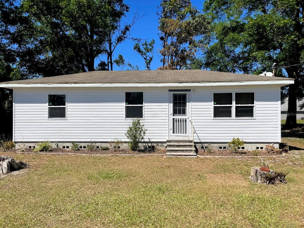 15 6TH STREET SE FORT MEADE, FL 33841