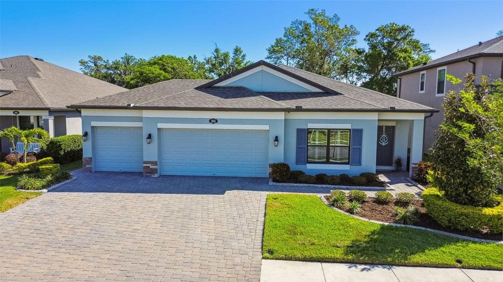 1806 CHERRY WALK ROAD LUTZ, FL 33558