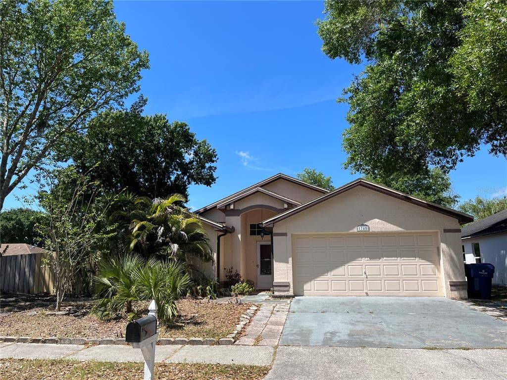 1745 KETTLER DRIVE LUTZ, FL 33559