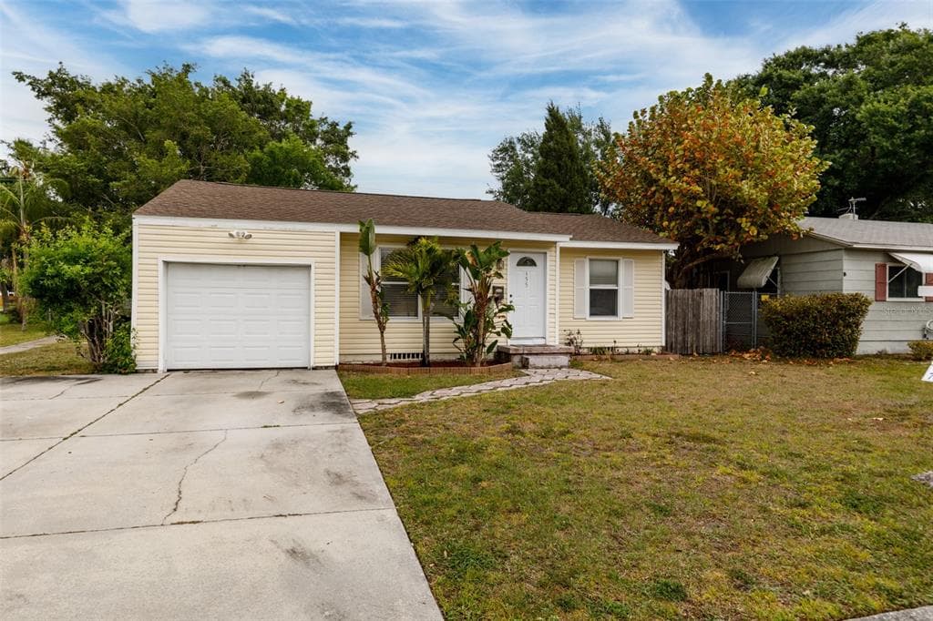 155 83RD AVENUE N ST PETERSBURG, FL 33702