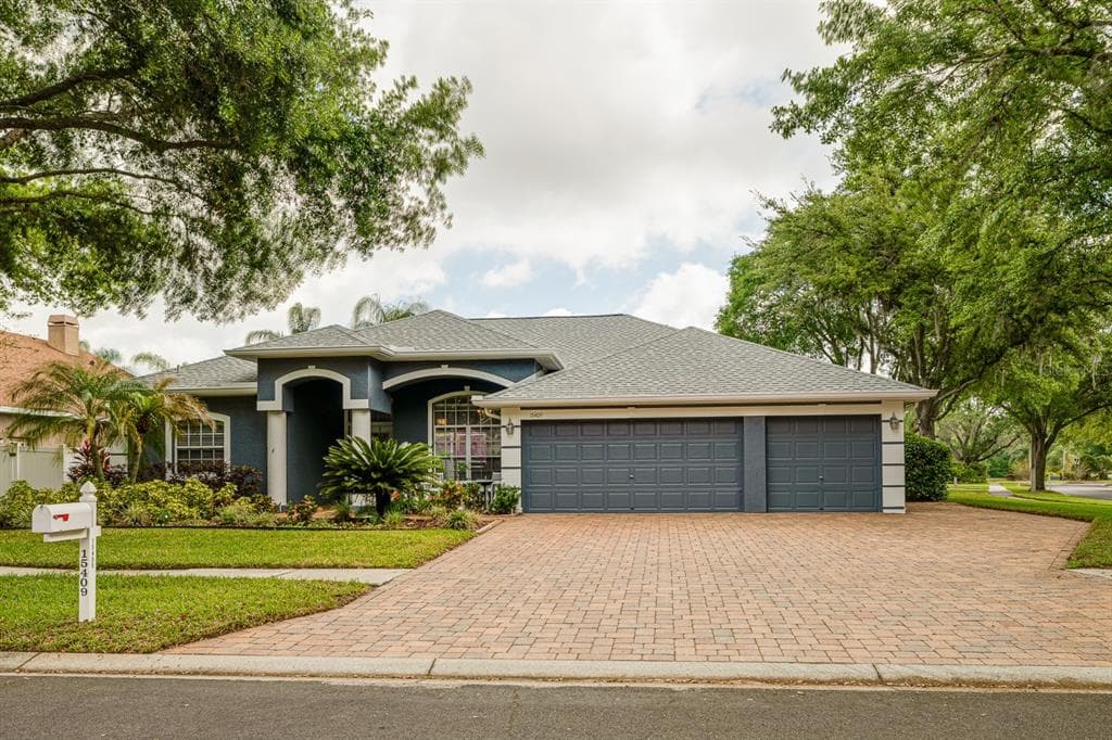 15409 HEATHRIDGE DRIVE TAMPA, FL 33625