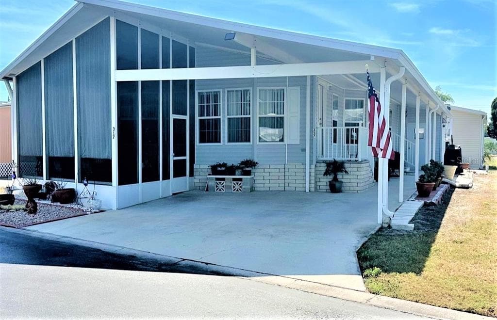 9790 66TH STREET N UNIT 317 PINELLAS PARK, FL 33782