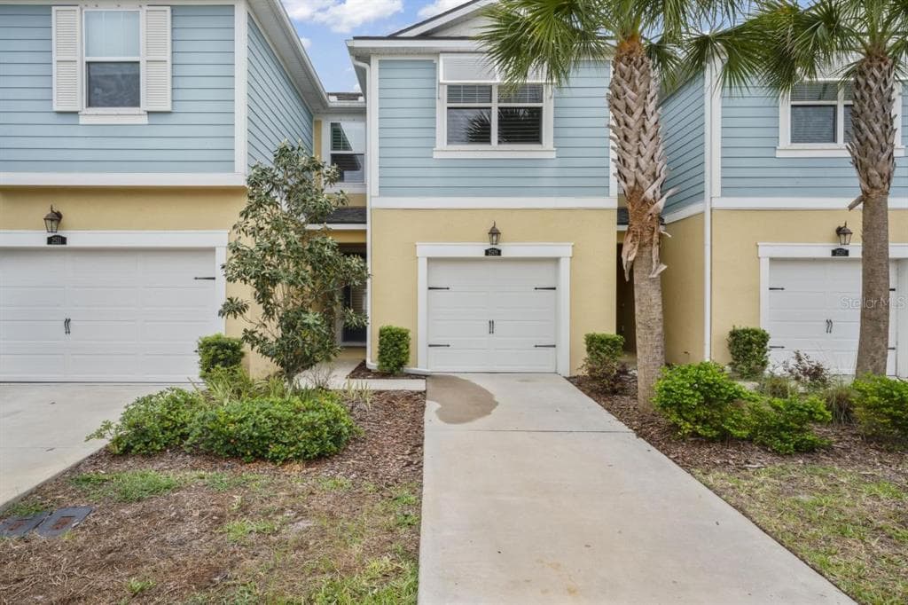 2509 ARCH AVENUE OLDSMAR, FL 34677