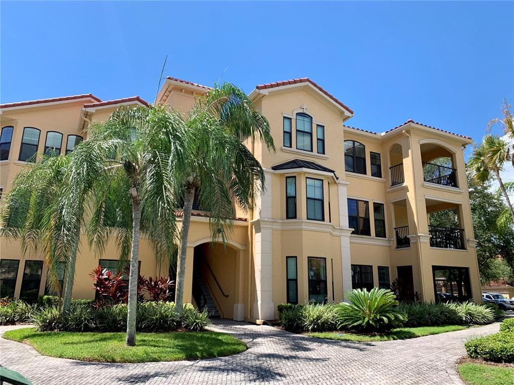 2724 VIA MURANO UNIT 638 CLEARWATER, FL 33764