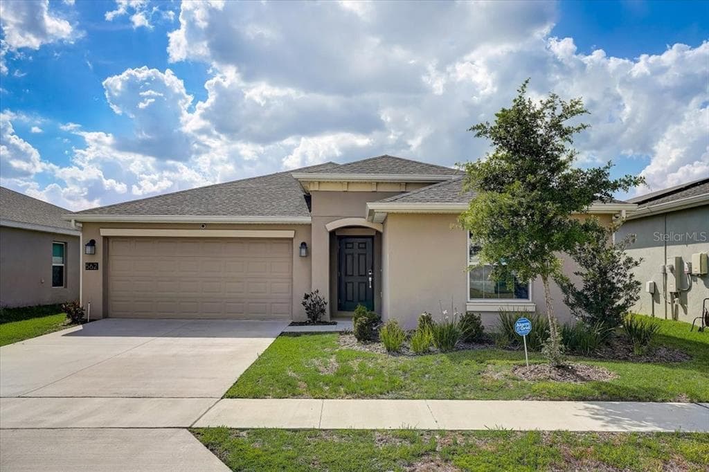 562 PATTON LOOP BARTOW, FL 33830