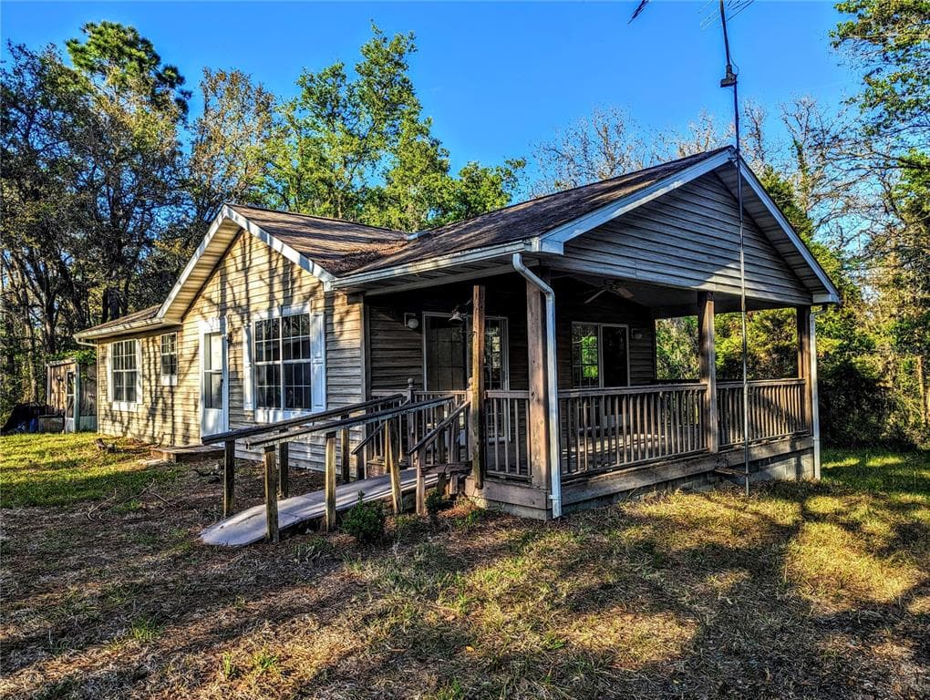 5899 S GEORGIAN ROAD HOMOSASSA, FL 34446