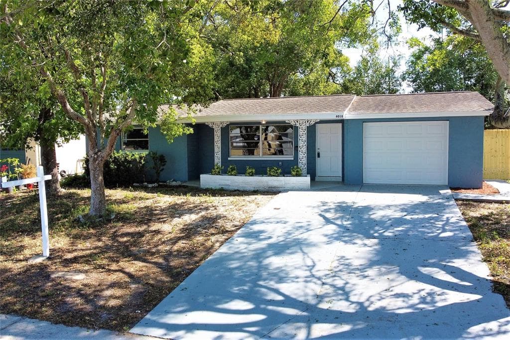 6018 MAPLEWOOD DRIVE NEW PORT RICHEY, FL 34653
