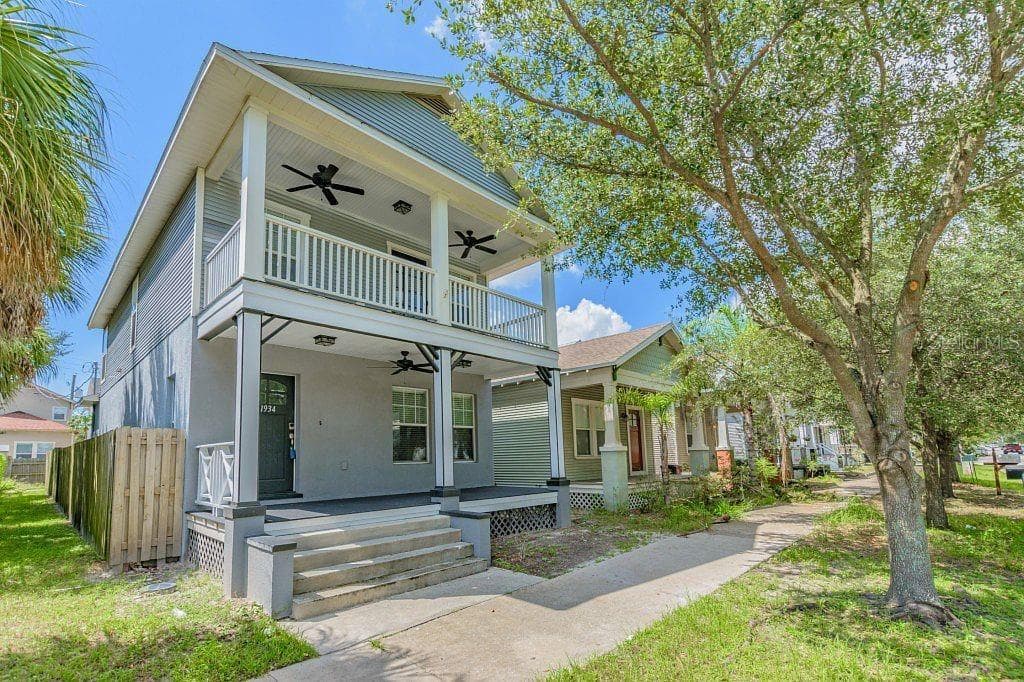 1934 W SPRUCE STREET TAMPA, FL 33607